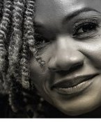 Nadège Mbadou en concert intimiste ce vendredi au Grand Lounge