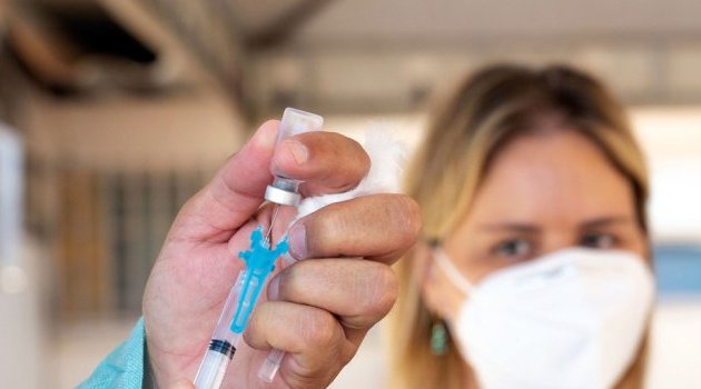 Vaccins contre la Covid-19 : « Le monde ne les a pas bien utilisés », déplore l’OMS