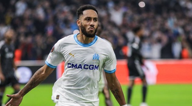 Duel gabonais lors de la 16e journée de la Ligue 1 : Aubameyang muet, Jim Allevinah buteur
