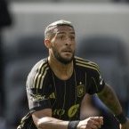 France : L’AS Saint-Etienne veut activer le retour de Denis Bouanga