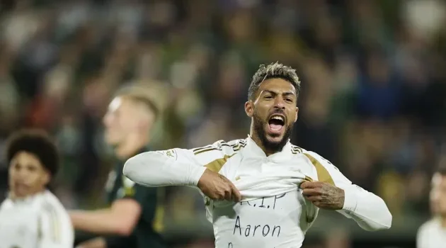 MLS : Denis Bouanga arrache un nul pour Los Angeles FC et rend hommage à Boupendza