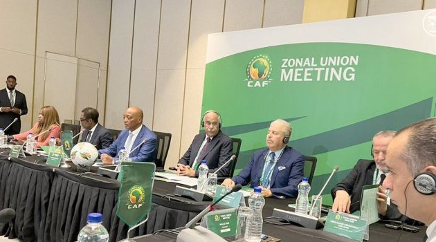 La CAF réduit ses dettes et va investir davantage dans le développement du football africain