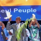 Oligui Nguema participe à une journée de prière œcuménique au Palais des Sports