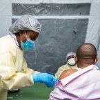 Covid-19 : le nombre de cas et de décès a diminué de 4% la semaine dernière dans le monde