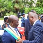 Le président Oligui Nguema honore les artisans du règlement de la dette intérieure
