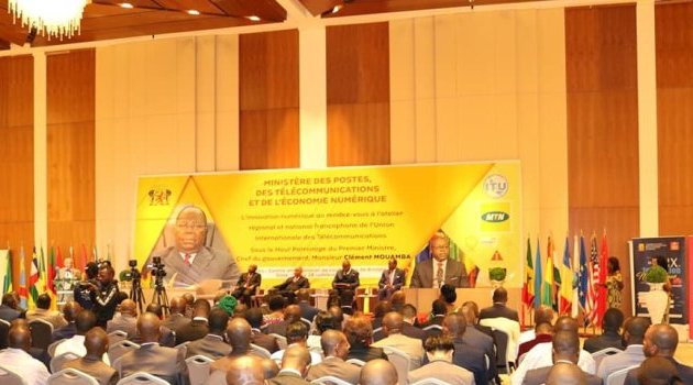 Ikambouayat Ndeka à Brazzaville pour un atelier sur la réduction de la fracture numérique