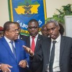 Sydonia World : Julien Nkoghe Bekale en visite d’inspection à la Direction générale des douanes