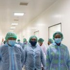 Visite de l’usine de la société La Santé Pharmaceutique SA située dans la ZERP de Nkok
