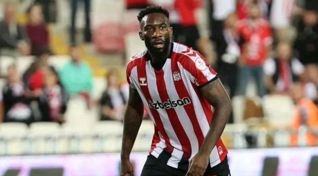 Turquie - D2&nbsp;: Aaron Appindangoyé, une défaite et un rouge avec Sivasspor
