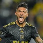 Denis Bouanga termine meilleur buteur africain de l’année 2023 !