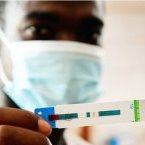 Baisse importante du coût des médicaments antirétroviraux, mais la Covid-19 menace ces nouvelles réductions