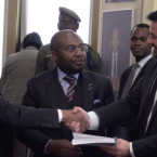 L’Etat gabonais signe 7 nouveaux contrats pétroliers