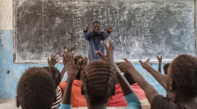 75 millions d’enfants dans 35 pays en crise ont un besoin urgent d’un soutien éducatif