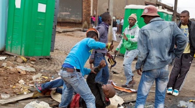 Violences xénophobes en Afrique du Sud : le Gabon s’inquiète de la sécurité de ses compatriotes