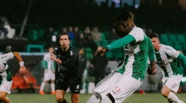 Pays-Bas&nbsp;: Yannis M’Bemba débloque son compteur et participe au festival de Dordrecht