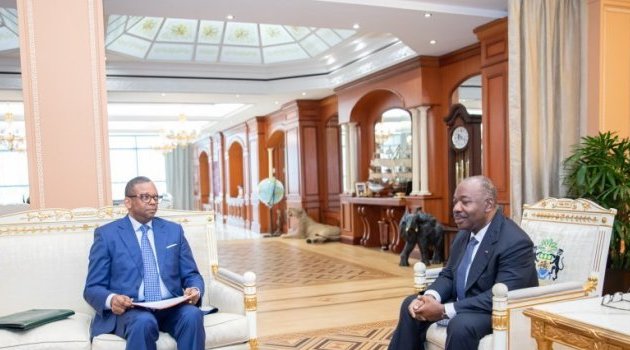 Edgard Anicet Mboumbou Miyakou de nouveau chez Ali Bongo
