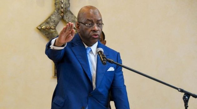 Le gouvernement gabonais remanié a prêté serment devant le président de la transition