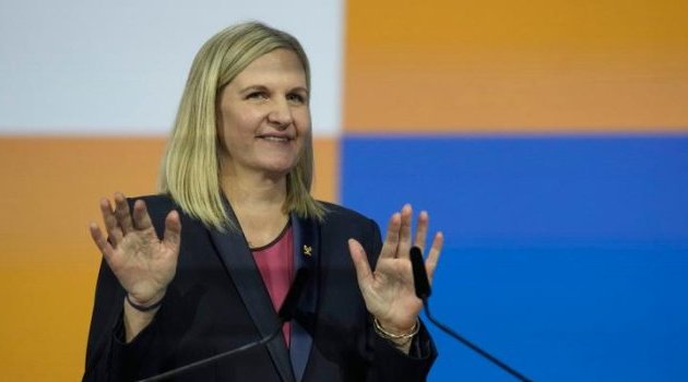 CIO : La zimbabwéenne Kirsty Coventry, première femme élue présidente de l’institution