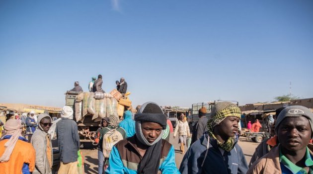 Les migrants en route vers la Méditerranée sont confrontés à des risques extrêmes à travers l’Afrique
