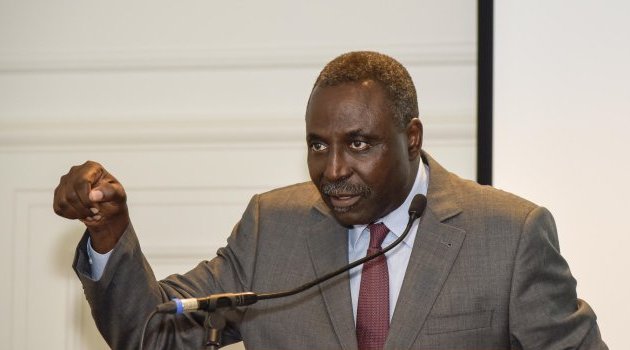 L’exilé politique gabonais, Alfred Mabika propose une conférence sur l’indépendance de l’Afrique