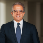 UNESCO : la Slovaquie mise sur Khaled El-Enany, candidat aux 50 pays dans les jambes