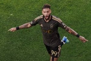 MLS&nbsp;: Denis Bouanga foudroie Orlando City avec un triplé historique en 8 minutes