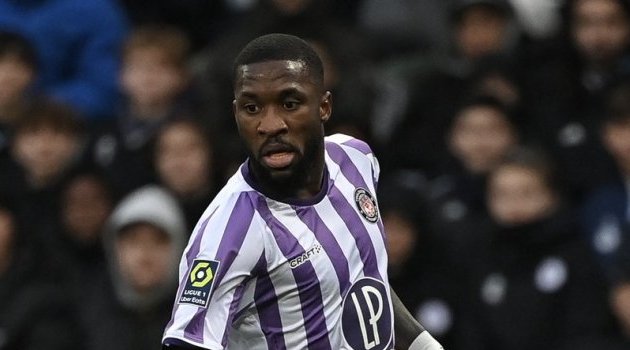 France : Shavy Babicka ouvre son compteur de buts et arrache un nul face à Nice