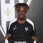 Transfert : Jacques Ekomié rejoint le SCO d’Angers : un nouvel atout pour le promu en Ligue 1