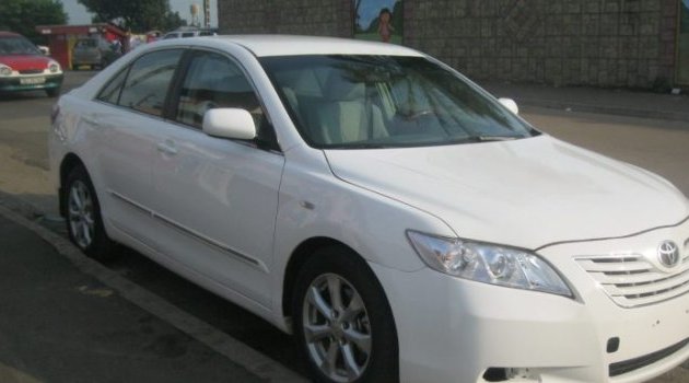 Un riverain gabonais se fait voler sa voiture après une virée dans un snack