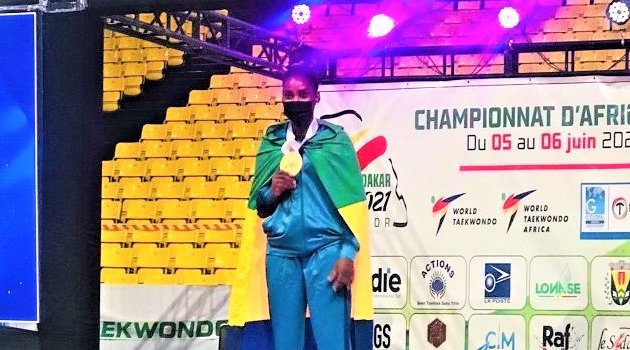 Dakar 2021 : La Gabonaise Urgence Mouega championne d’Afrique de taekwondo des -73 kg !
