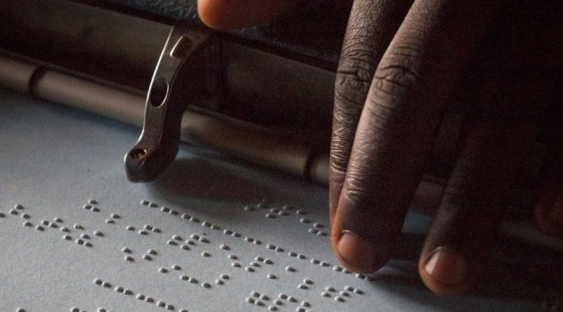 La Journée mondiale du braille souligne l’importance d’une information accessible