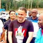 Ali Bongo a quitté le Gabon pour ne faire aucune ombre à la tournée de Brice Fargeon