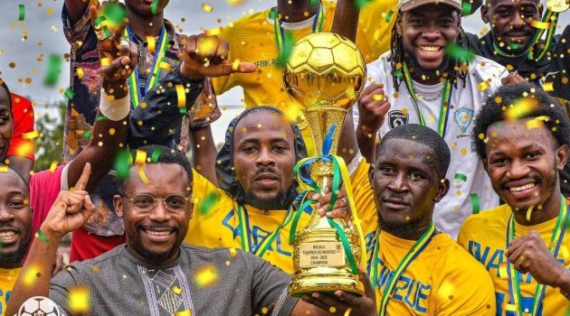 Montée en National Foot 2 : Littoral FC signe une remontada éclatante termine champion
