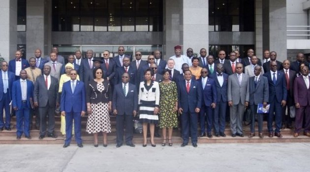 Lee White et Nanette Longa Makinda à Brazaville pour la réunion des ministres de la CEEAC