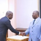 L’ambassadeur de Grande Bretagne au Gabon et le patron de la CNLCEI chez Ali Bongo