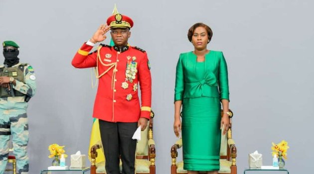 Le général Oligui Nguema reçoit les vœux de l’administration publique et des institutions de la transition