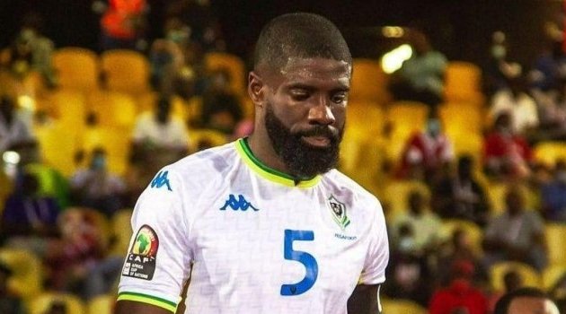 Les Panthères du Gabon secouées par le décès du père de Bruno Ecuélé Manga