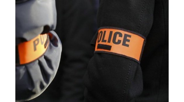 France : Un jeune homme de 29 ans soupçonné d’avoir tué sa mère à l’aide d’un couteau