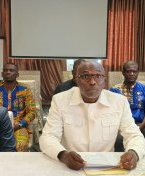 Élection à la Fégafoot&nbsp;: face aux polémiques, les clubs professionnels font bloc derrière Pierre Alain Mounguengui