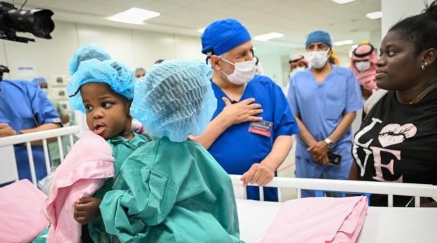 Arabie saoudite&nbsp;: Des jumelles siamoises jamaïcaines séparées avec succès