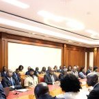 Vie chère au Gabon : Réunion bilan entre le président de la transition et le gouvernement