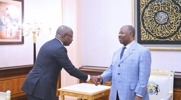 L’ambassadeur de Grande Bretagne au Gabon et le patron de la CNLCEI chez Ali Bongo