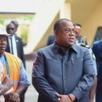 Rentrée scolaire : Julien Nkoghe Bekale échange avec les partenaires sociaux