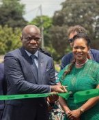 Essassa&nbsp;: la première dame du Gabon lance un centre d’accueil pour enfants vulnérables