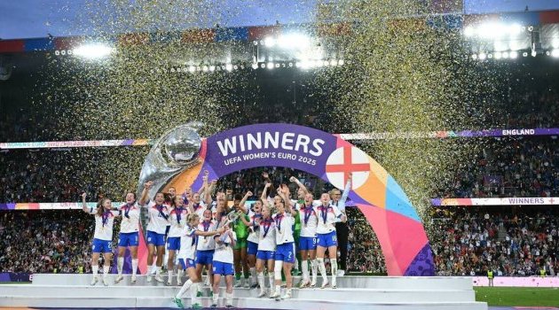 Euro féminin 2025 : L’Angleterre remporte le trophée devant l’Espagne